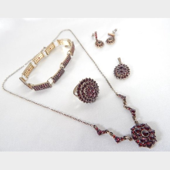 Vintage Bohemian Clustered True Garnet 900 Silver 5-Piece Jewelry Set - Picture 1 of 12